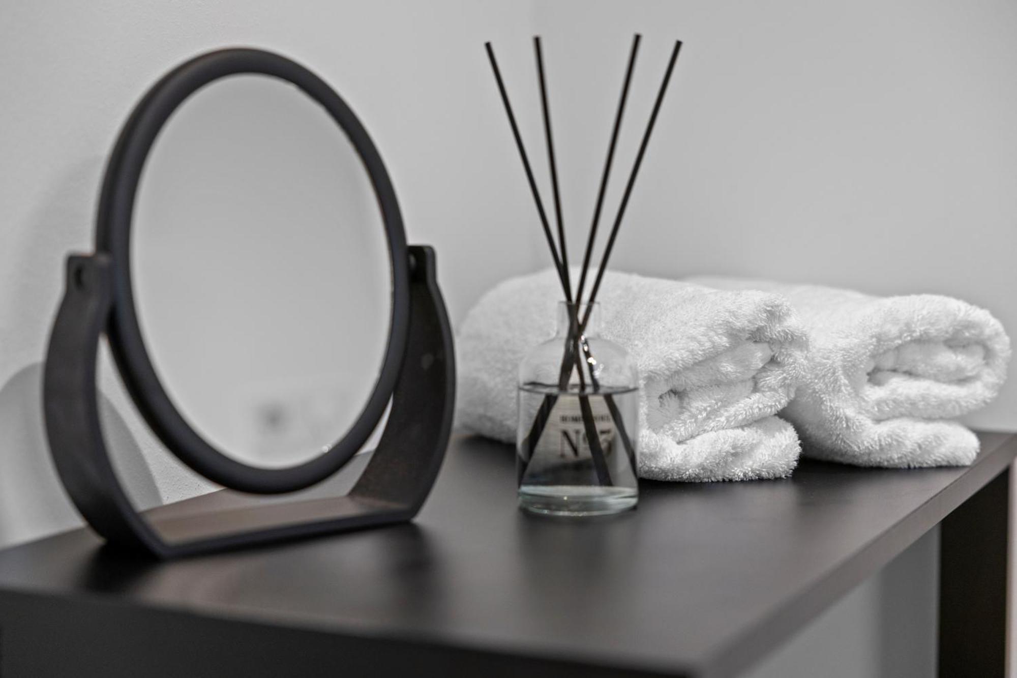 Svyvo Cologne - Serviced Apartments Ehrenfeld Phòng bức ảnh